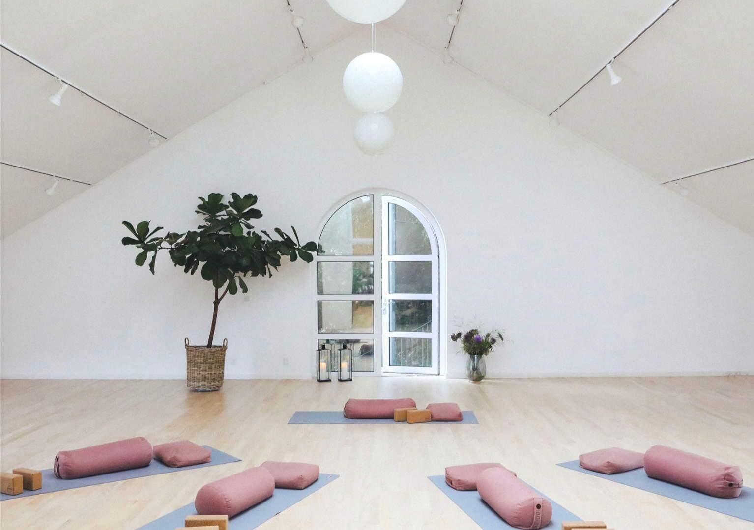 Yogahallen ved AYA House hvor Autoriseret Psykolog Therese Ejerskov har sin psykologpraksis